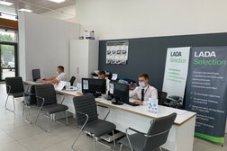 Салон автомобилей с пробегом Прагматика Эксперт, с рейтингом 3.5 - находится по адресу Великий Новгород, Московская улица, 57 