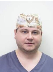 Стоматолог, стоматолог-хирург Константин Сергеевич Шиманский