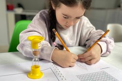 Частная школа Академия 123 мини, с рейтингом 3.6 - находится по адресу Краснодарский край, Адлерский внутригородской район, 354375, улица Мира, 60 