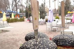 Кафе Park Rest Cafe, с рейтингом 2.5 - находится по адресу Алматы, Гоголя, 1/4 