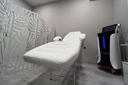 Студия красоты Laluna_bellezza, с рейтингом 4.8 - находится по адресу Москва, улица Плющиха, 27 
