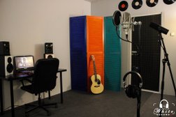 Студия звукозаписи CMG-Records, с рейтингом 4 - находится по адресу Санкт-Петербург, Цветочная улица, 6 