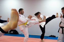 Спортивный клуб Восток и Запад, с рейтингом 5 - находится по адресу Санкт-Петербург, Туристская улица, 23к1 