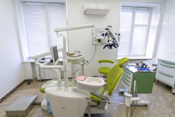 Стоматологический центр на Тельмана
