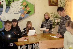 Усольский аграрно-промышленный техникум, с рейтингом 3.5 - находится по адресу Иркутская область, пос. Железнодорожный, проспект Мира и Дружбы, 2/1 