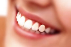 Стоматологическая клиника 32+, с рейтингом 2.9 - находится по адресу Алматы, Аксай 3-й микрорайон, 8 