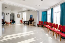 Клуб Равновесие, с рейтингом 4.9 - находится по адресу Иркутск, Академическая, 54/2 