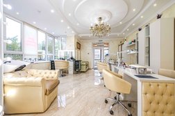 Салон красоты Версаль, с рейтингом 5 - находится по адресу Московская область, Красногорск, Парковая улица, 8 