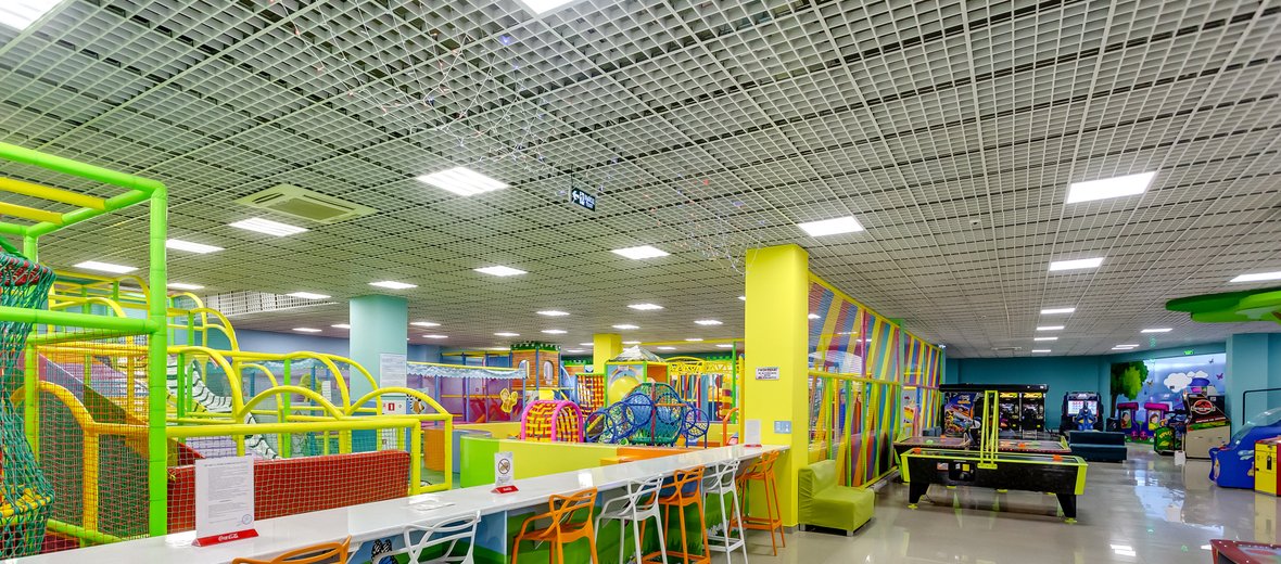 Магазин Новый Мир Тихвин