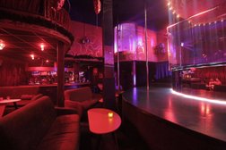 Стриптиз-клуб SWEETY, с рейтингом 3.3 - находится по адресу Алматы, проспект Абая, 34а 