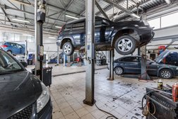СТО Автостолица, с рейтингом 4.3 - находится по адресу Санкт-Петербург, Дальневосточный проспект, 18А 