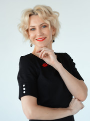 Бровист, визажист Жанна Писарева