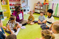Частный английский детский сад Sun school, с рейтингом 4.6 - находится по адресу Москва, набережная Академика Туполева, 15 