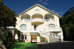 Частный детский сад Lamponi, с рейтингом 4.5 - находится по адресу Сочи, улица Бытха, 41г 