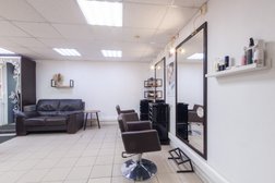 Студия красоты ABZALOVA, с рейтингом 4.8 - находится по адресу Екатеринбург, Крестинского, 27 