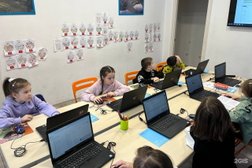 Международная школа программирования и математики Алгоритмика, с рейтингом 5 - находится по адресу Чувашская Республика, Чебоксары, улица Семёна Ислюкова, 16 