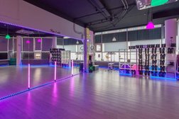 Фитнес-клуб One Jump Kangoo Jumps, с рейтингом 4.9 - находится по адресу Екатеринбург, Михеева, 12 