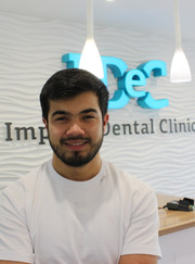 Имплантолог, стоматолог Расул Умарович Ахмедов