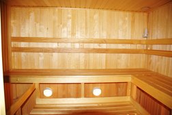 Сауна Версаль, с рейтингом 3.9 - находится по адресу Санкт-Петербург, Сестрорецкая улица, 3 