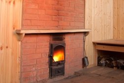 Русская баня на дровах с веником, с рейтингом 2.5 - находится по адресу Новосибирск, Сургутская улица, 30 