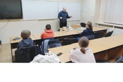 Центр занятий физикой в экспериментах и опытах Точка Опоры, с рейтингом 5 - находится по адресу Екатеринбург, улица Амундсена, 106 
