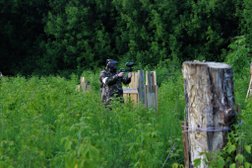 Пейнтбольный клуб Коса на Камень, с рейтингом 5 - находится по адресу поселок Роза, пейнтбольный клуб "Коса на камень" 