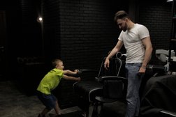 Barber Lounge, с рейтингом 4.9 - находится по адресу Москва, улица Покрышкина, 1 к1 