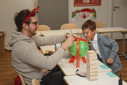 Частный английский детский клуб Discovery English Preschool, с рейтингом 4.9 - находится по адресу Москва, Мантулинская улица, 9к6 