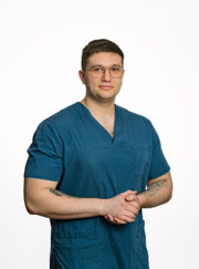 Ветеринарный врач-терапевт, ветеринарный врач лабораторной диагностики Владислав Витальевич Моор