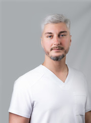 Имплантолог, стоматолог Валентин Владимирович Чуев