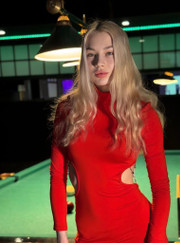 Танцор, специалист по эротическому массажу Алина