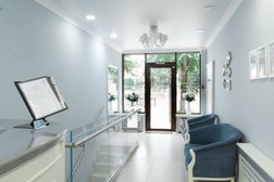 Стоматология Real Clinic, с рейтингом 2.7 - находится по адресу Кабардино-Балкарская Республика, Нальчик, Кулиева проспект, 6 