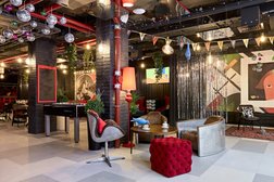 We&I, с рейтингом 4.7 - находится по адресу Санкт-Петербург, Большой Сампсониевский проспект, 74 к2 ст1 