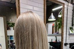 Салон красоты на проспекте Маршала Жукова, с рейтингом 3 - находится по адресу Волгоград, проспект им. Маршала Советского Союза Жукова, 98Б 