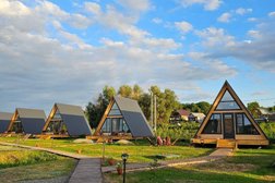 База отдыха Глэмпинг "Lebedino Eco", с рейтингом 2.9 - находится по адресу Республика Татарстан, с. Лебедино, Заречная улица, 52 