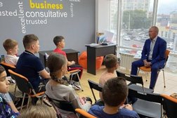 Бизнес-школа Фабрика предпринимательства. Дети, с рейтингом 5 - находится по адресу Омск, улица Красный Путь, 32 