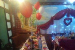 Кафе Луна, с рейтингом 4.6 - находится по адресу Кемеровская область — Кузбасс, Кемерово, Молодёжный проспект, 11 к1 