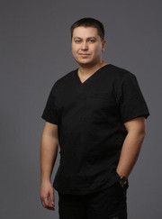 Стоматолог, стоматолог-ортопед Евгений Андреевич Хайруллин