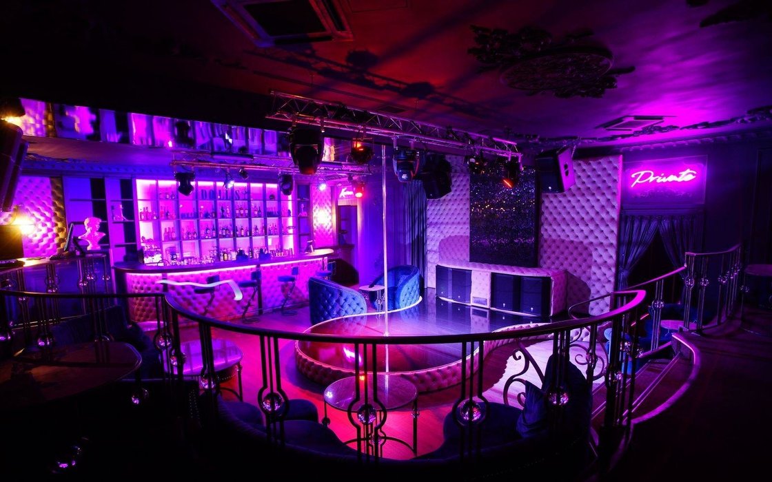 Фитнес модельдері бар порно Смотреть онлайн порнография мама ләззат оның ұлы