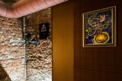 Тайм-кафе-кальянная Keep Calm Lounge, с рейтингом 4.3 - находится по адресу Санкт-Петербург, 3-я Красноармейская улица, 13 