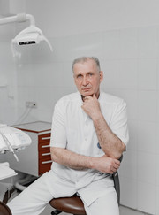 Стоматолог, стоматолог-ортопед Николай Анатольевич Алексеев
