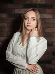 Маркетолог Яна Окрушко