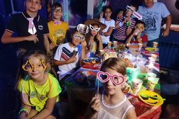 Хижина Чудес, с рейтингом 4.8 - находится по адресу Ростов-на-Дону, Славная улица, 86в 