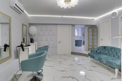 Салон красоты Estlab Beauty, с рейтингом 4.8 - находится по адресу Москва, район Ясенево, 117588, Новоясеневский проспект, 9 