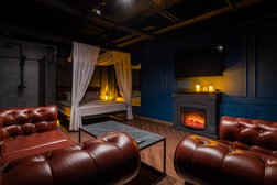 Салон эротического массажа Status, с рейтингом 4.7 - находится по адресу Новосибирск, улица Гоголя, 43/1 