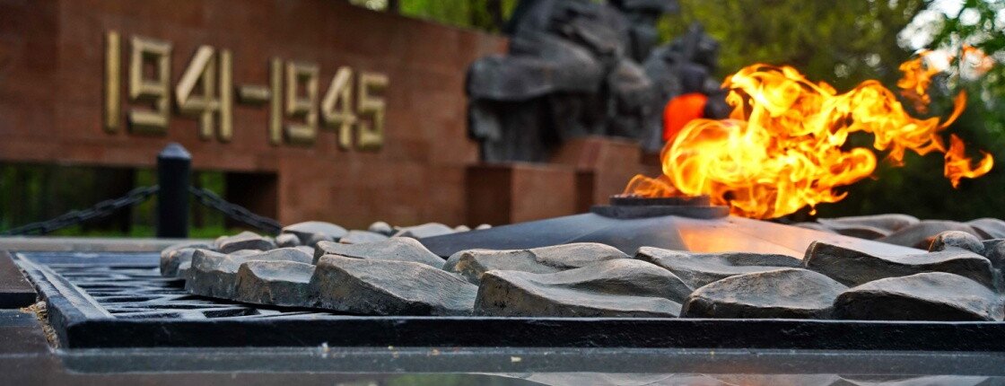 Поздравления с Днём Победы 2026 в прозе и стихах