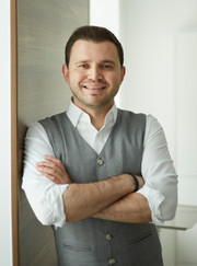Врач УЗИ, флеболог Максим Александрович Поповцев