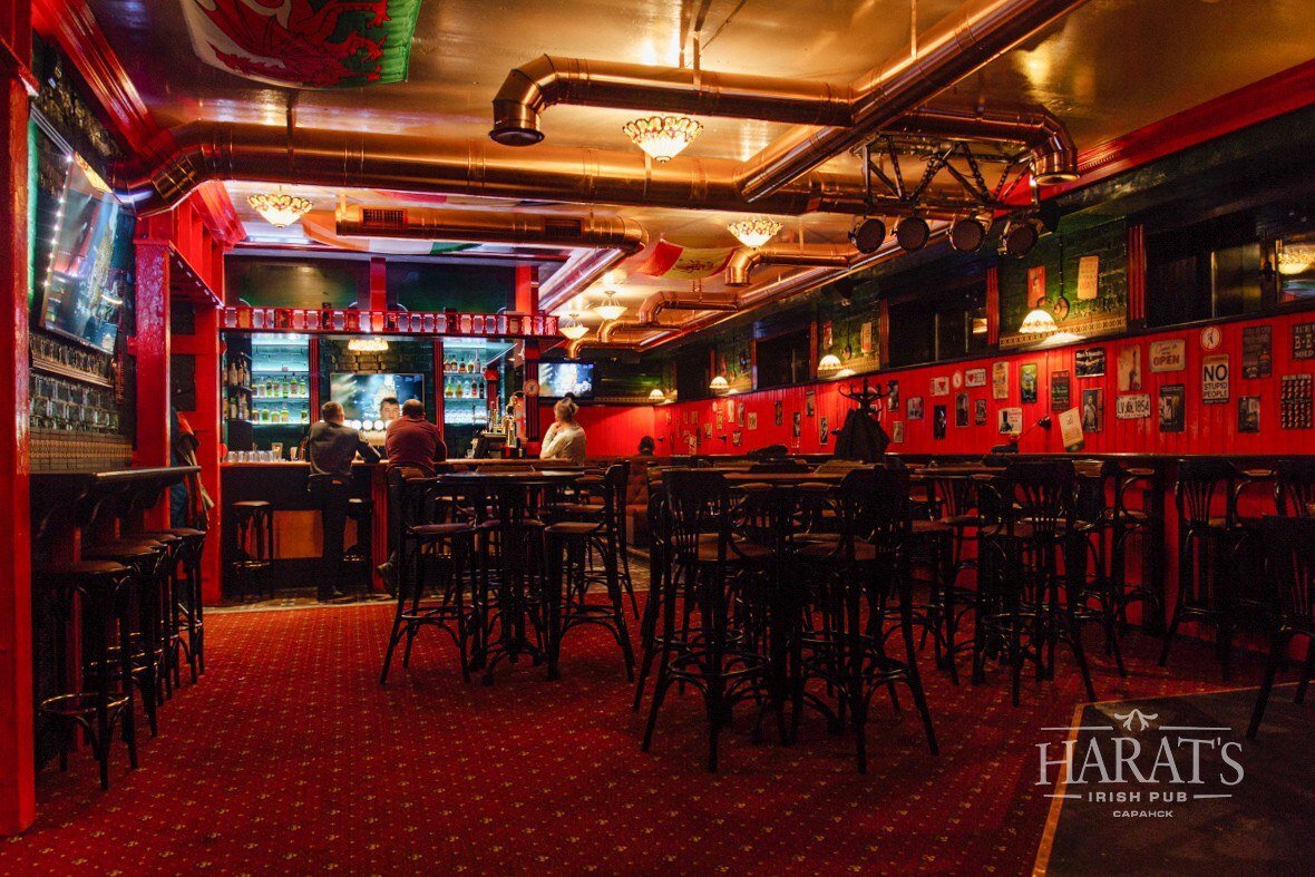 Harats irish pub. Harat's pub Саратов. Harat's Irish pub Мурманск. Harat s pub, Саранск. Harat’s pub Автозаводская.