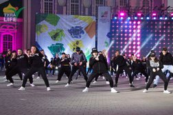 Танцевальное пространство Neo dance family, с рейтингом 4.3 - находится по адресу Тула, улица Жуковского, 29 