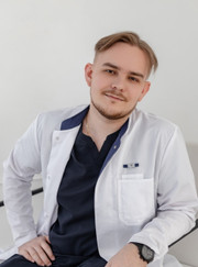 Имплантолог, стоматолог Антон Олегович Андреев